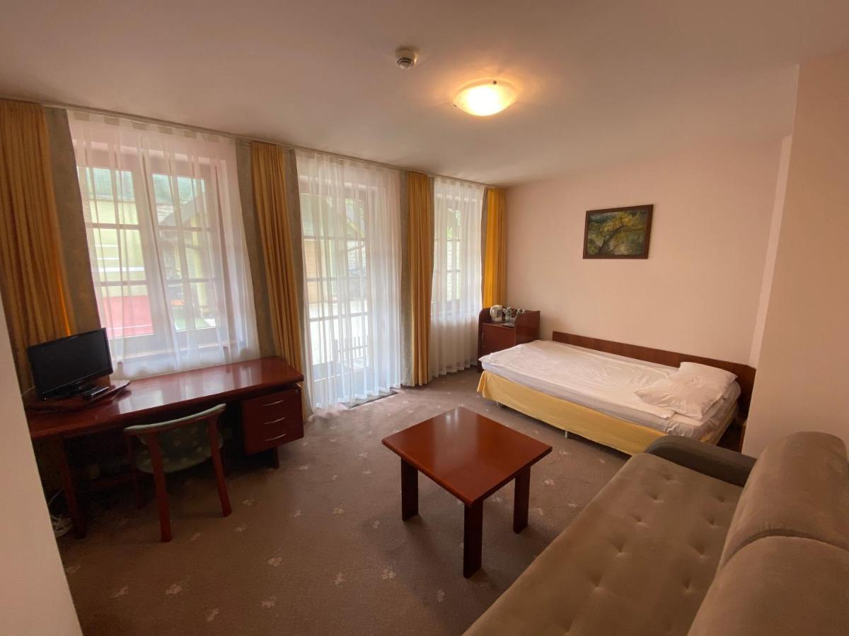 Grant Hotel 3*