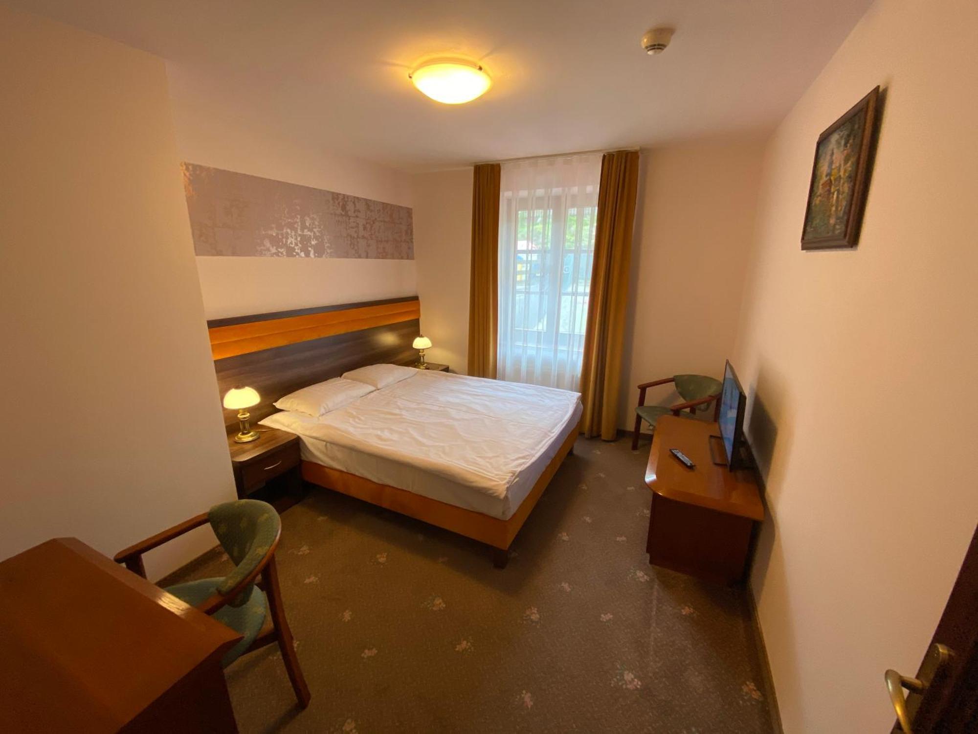 Grant Hotel 3*